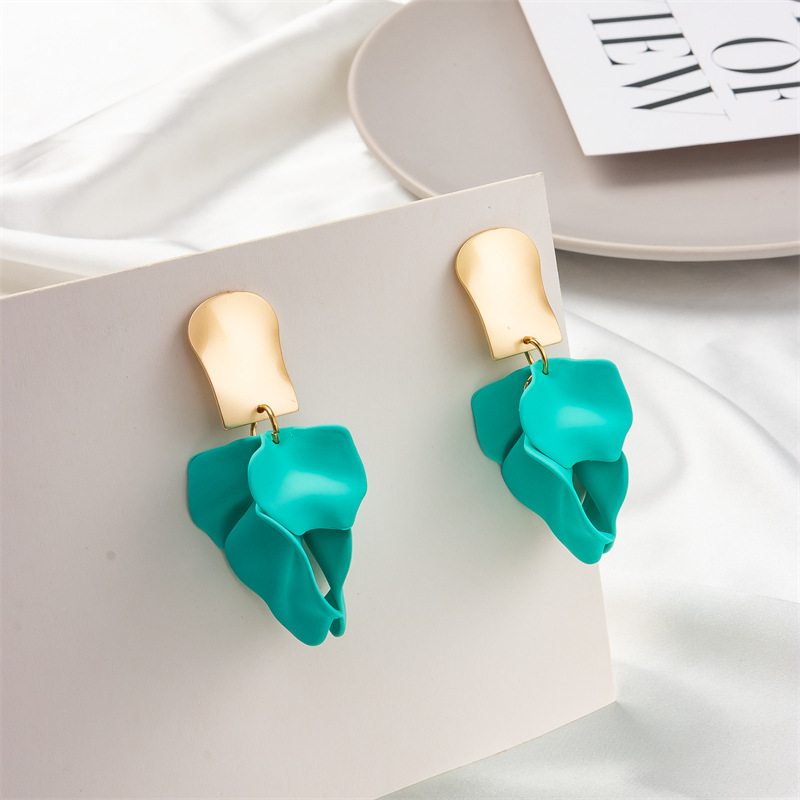 25g Weight Earrings, Ear Studs Classification Wedding, Travel Occasion Alloy Material Rose, Petal Pattern Women'S Gender Plating Design Fashion Style Fashion Rose Petal Alloy Women'S Earrings Ear Studs 11