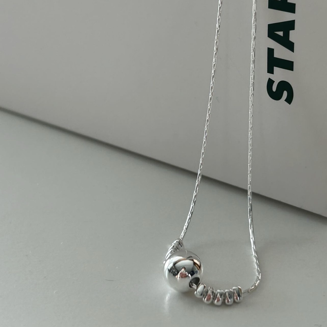 1 Piece Quantity Holiday, Daily Occasion 925 Sterling Silver Material 925 Sterling Silver Plating Solid Color Pendant Necklace