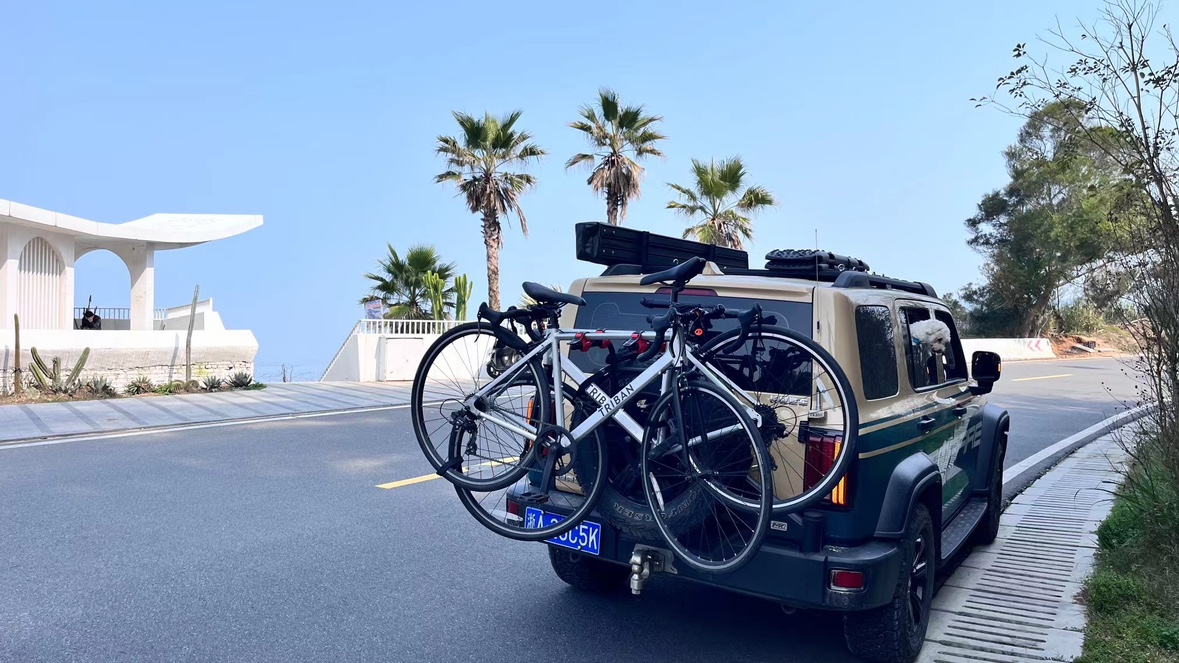 Tank 300 Bicycle Rack Spare Tire Bicycle Rack, Non-Destructive Installation, Foldableable, Does Not Block the License Plate Reflection