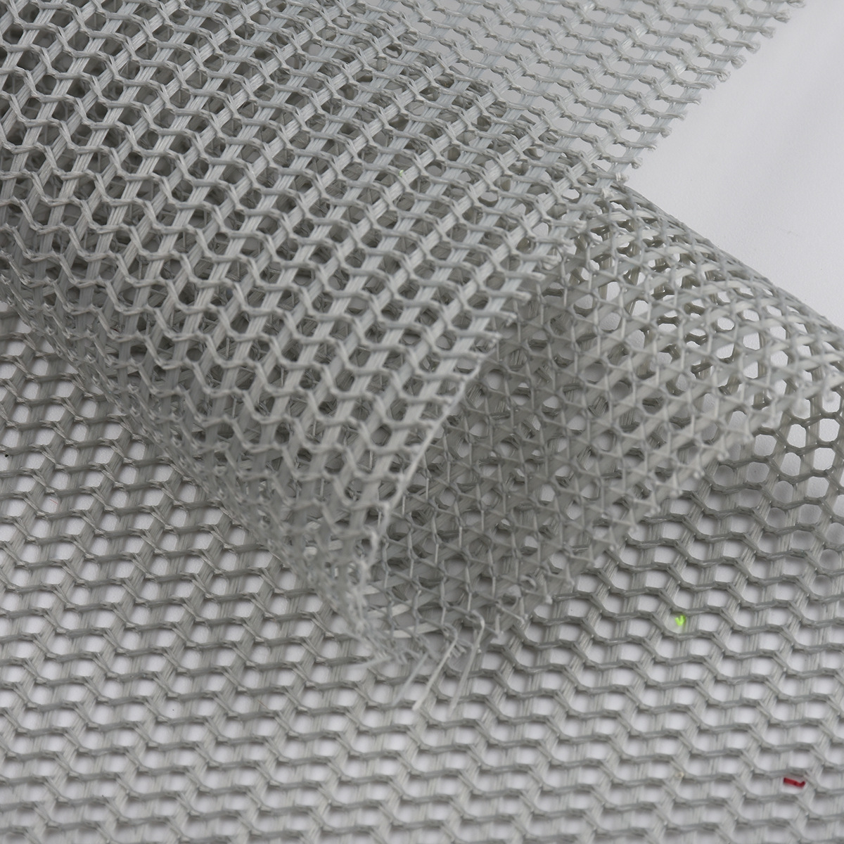 012-6涤纶加厚帽网 箱包鞋材手袋棒球帽透气网眼布面料批发