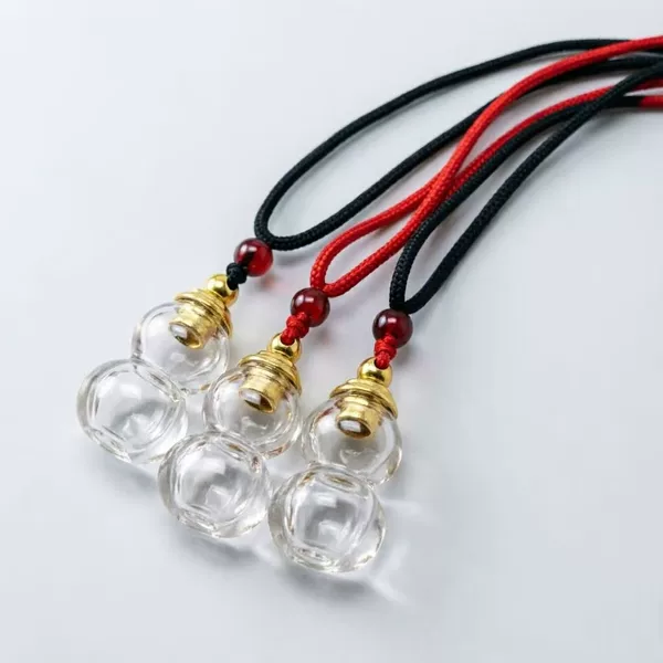 Openable Transparent White Crystal Gourd Pendant Perfume Essential Oil Bottle, Can Hold Fetal Hair, Empty Bottle for Fetal Hair, Cinnabar Necklace Pendant