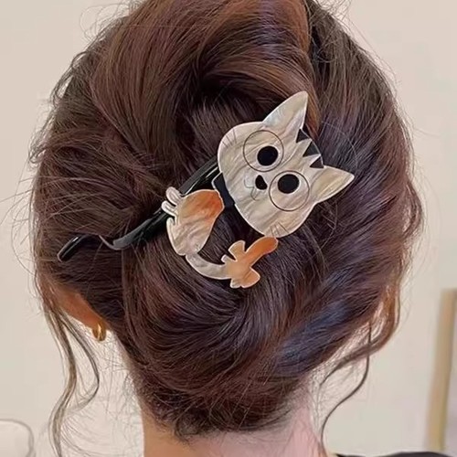 High-end Pearl Twist Hairpin for Women's Korean Simple Back of the Head Bun Hairpin Half-tied One-line Clip Hair Accessory 
