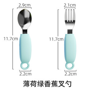 シリカゲルのスプーンの新入生の赤ちゃんの補助食品の種類は高温に耐えて食事をします。|undefined
