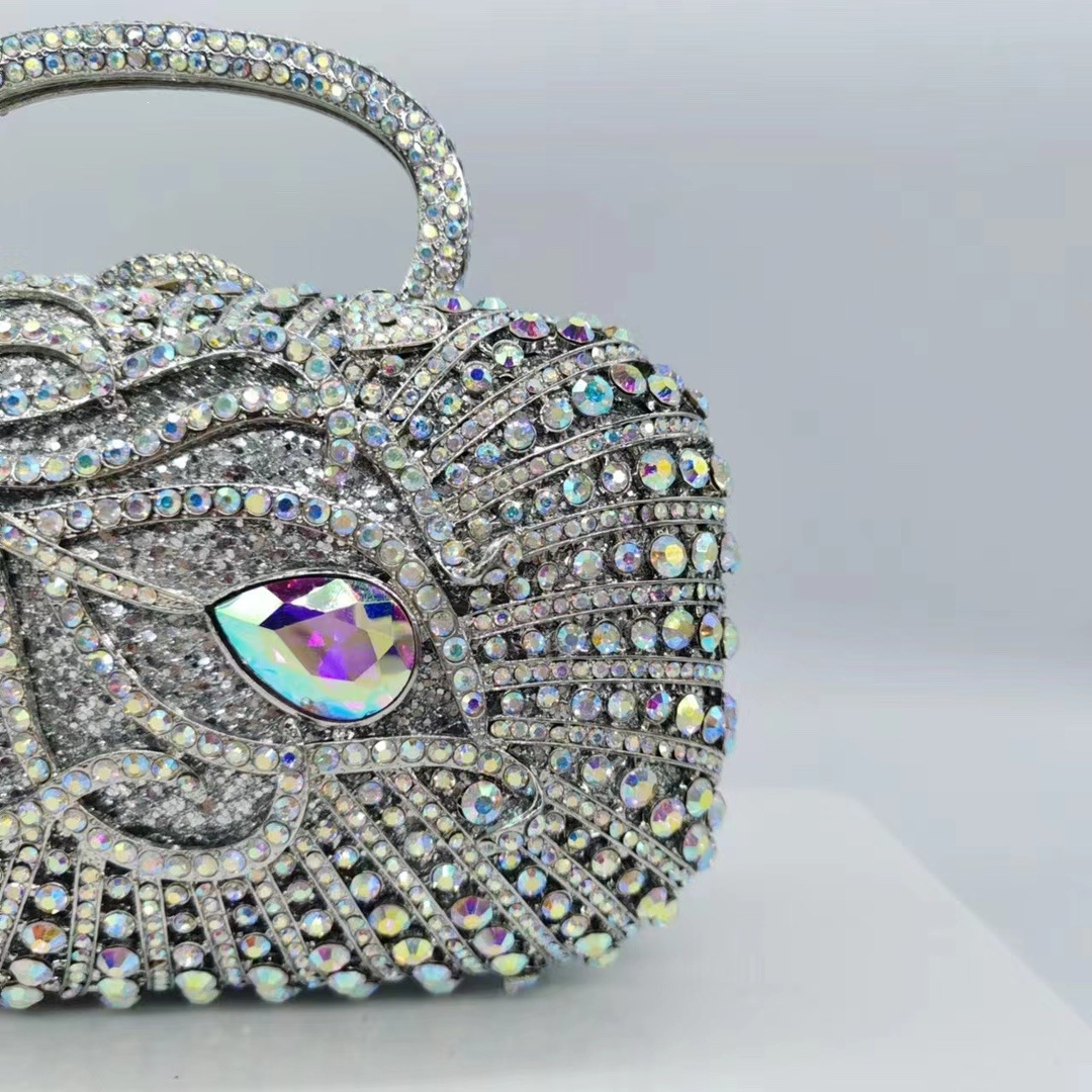 Nuevo paquete de cena de diamantes transfronterizos, caja metálica vacía, bolso de cristal de diamantes lleno de bolso de banquete de celebridades europeas y americanas