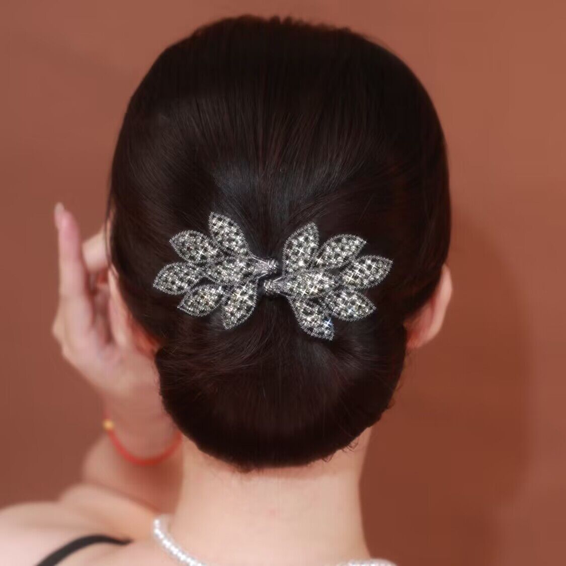 Black hairgrip