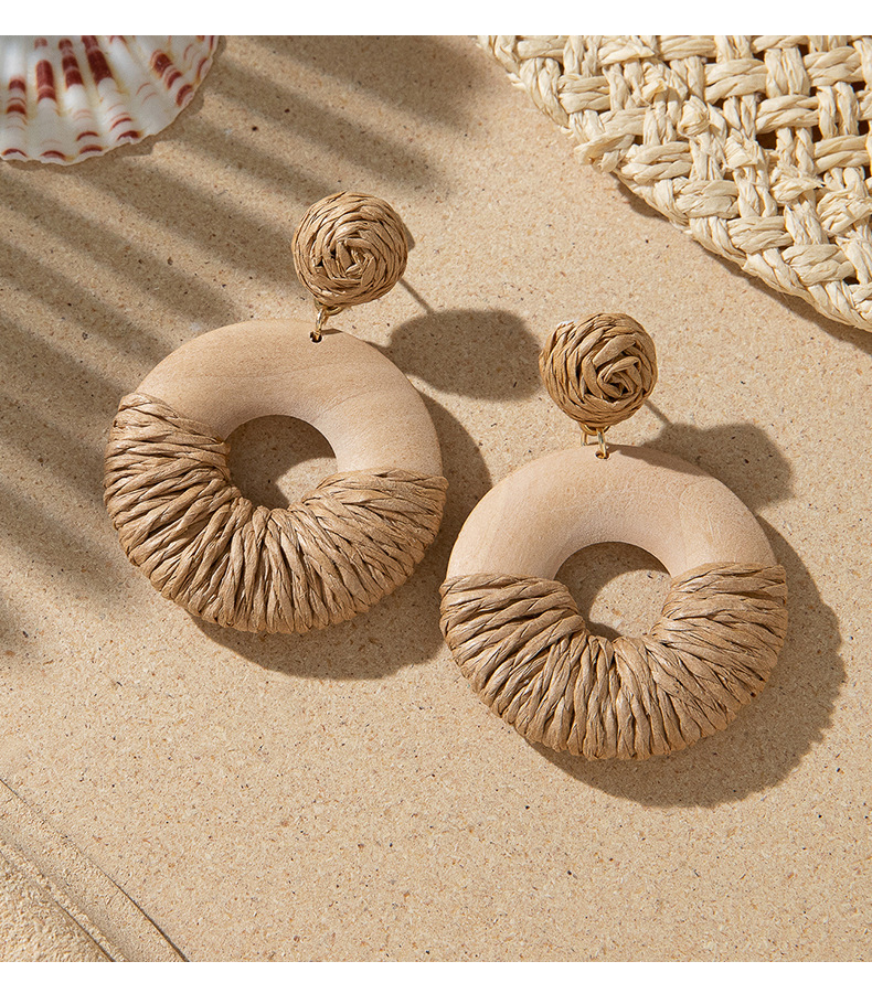 1 Pair Bohemian Round Hollow Out Raffia Drop Earrings display picture 2