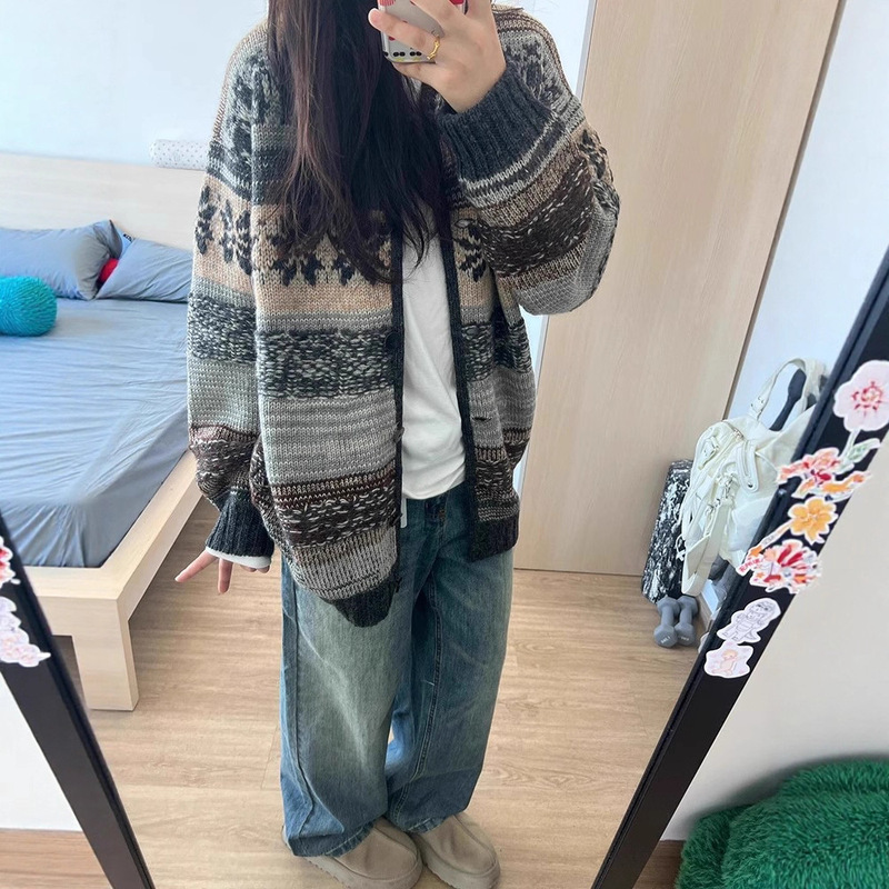 Autumn and Winter New Design Heavy Multi-Layer Pattern Fair Isle Jacquard Cardigan Sweater Jacket for Women