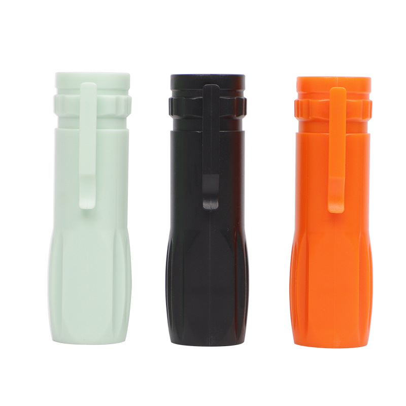 Venta de mini linternas recargables USB linternas fuente de luz de tercera marcha procesamiento personalizado de linternas LED