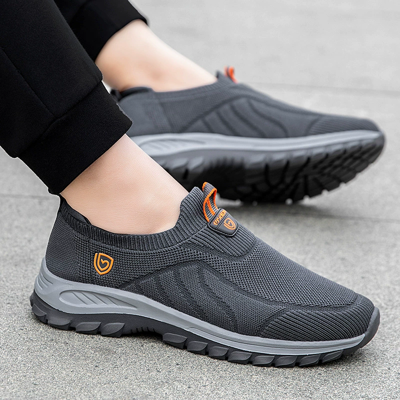 Мужские весенние легкие туфли для пожилых людей, нескользящие мягкие тканевые туфли в стиле старого Пекина, слипоны для ходьбы для пожилых.