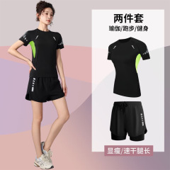 スポーツスーツ女性フィットネス服速乾夏半袖半ズボンtシャツバドミントン大サイズランニング服新型アイス