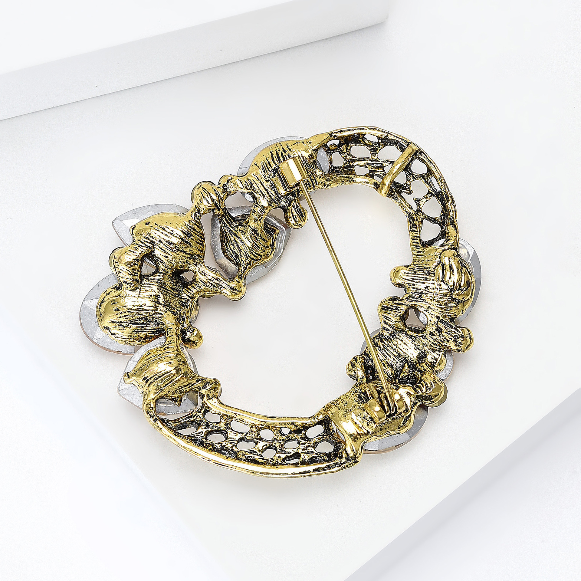 Spilla vintage donna, spilla con perle e cristalli per sciarpa abito_voghion.com