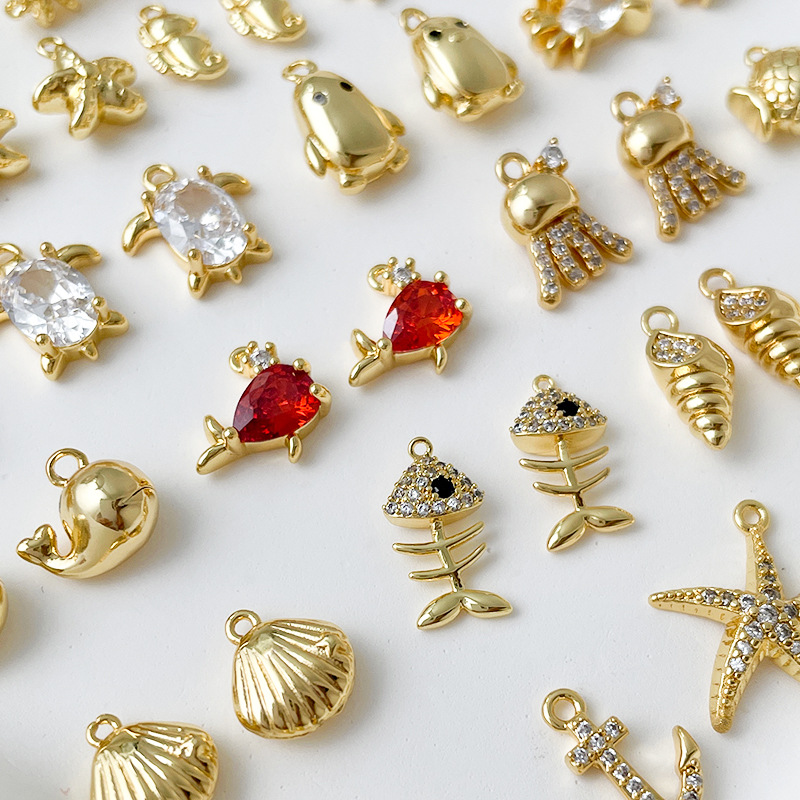 4g Weight Pendant Jewelry Making Type 18K Gold Plated Plating Material DIY Jewelry Accessories Classification 1 Piece Quantity Copper Material Starfish, Dolphin Pattern Plating Design Retro, Marine Style Style 1 Piece Copper 18K Gold Plated Starfish Dolphin Pendant 1