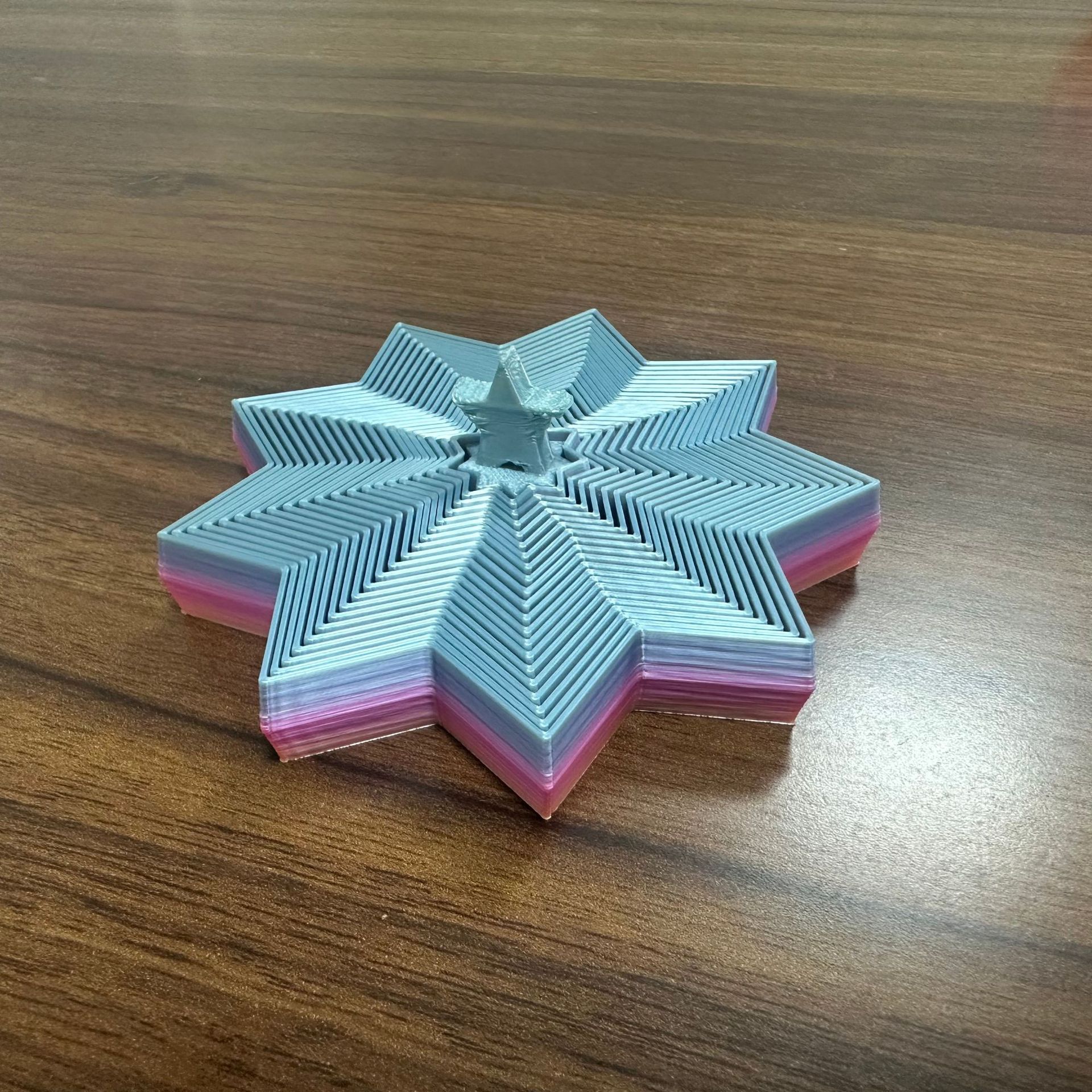 Impresión 3D árbol de Navidad torre de rábanos descompresión juguetes de ventilación estiramiento espiral octogonal curar adornos de escritorio al por mayor image 10