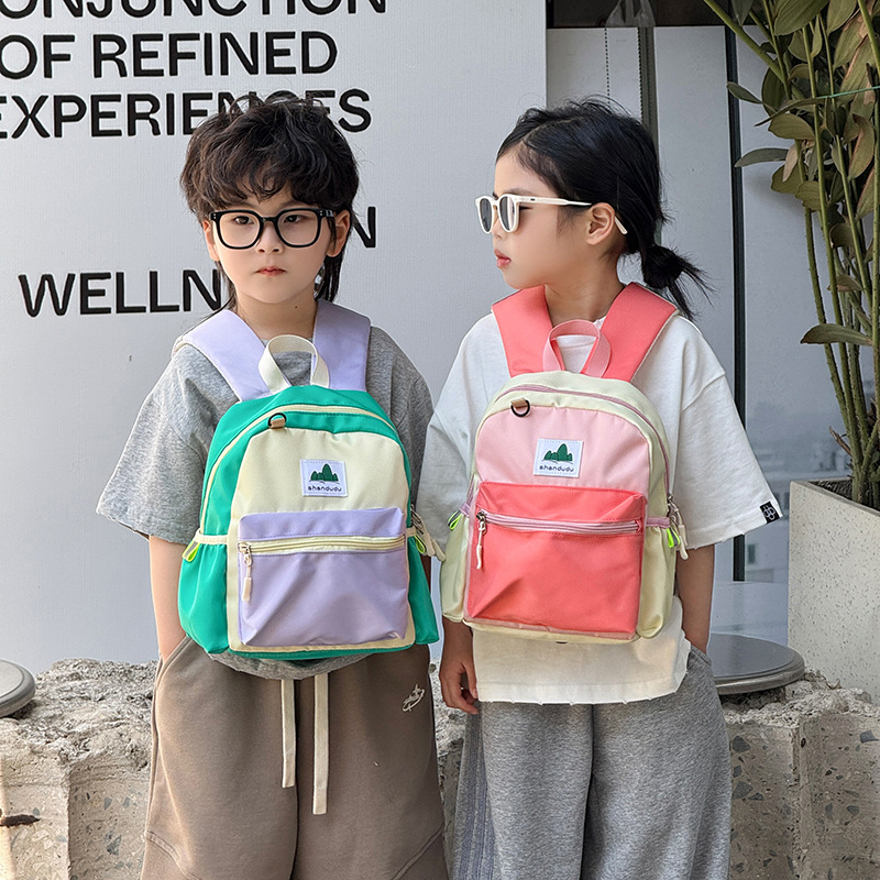 Mochila escolar de jardín de infantes para estudiantes de primaria Mochila de gran capacidad de moda para niños y niñas