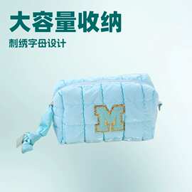 亚马逊25年跨境M刺绣字母化妆包八角洗漱包大容量旅行收纳包手拿