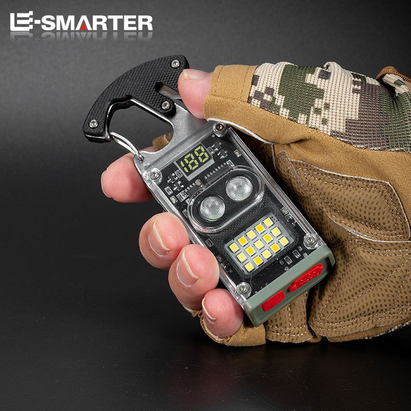 Transfronterizo nuevo multifuncional llavero luz al aire libre herramienta de emergencia destornillador encendedor de cigarrillos luz de trabajo