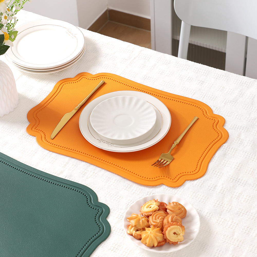 Ventas transfronterizas calientes europeas ins ins ins de cuero en relieve esterilla aislante de escritorio de alta calidad esterilla aislante de tazas resistentes al quemado esterilla de PVC