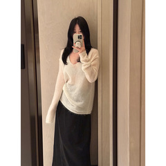 FOX ROOM 马海毛慵懒圆领毛衣2025秋季新款宽松V领针织衫女W2307