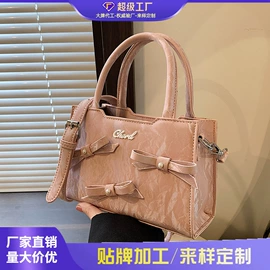 女士单肩包;女士斜挎包;女士双肩包