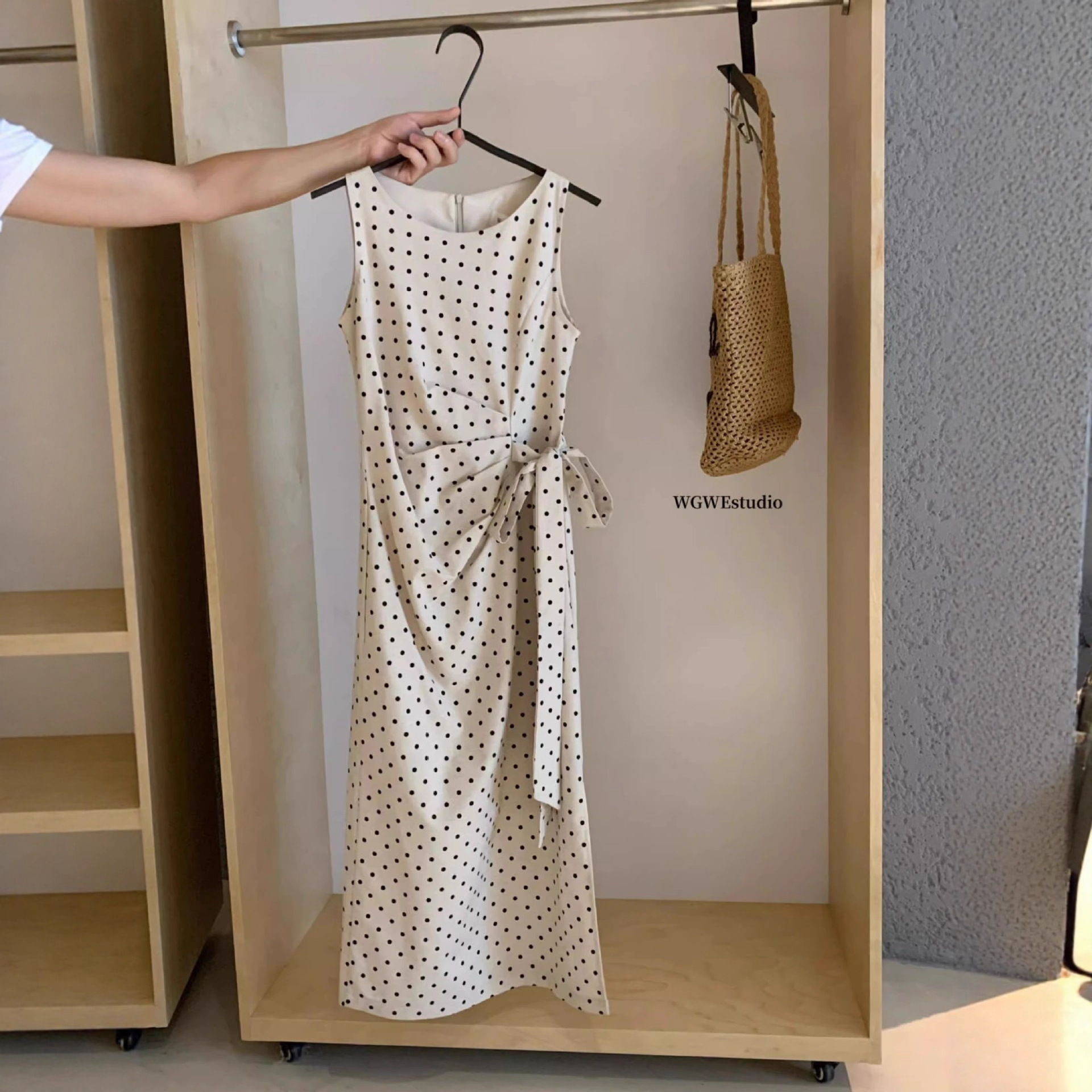 清仓不退换 法式松间月高级感亚麻棉气质波点收腰长款连衣裙W6687