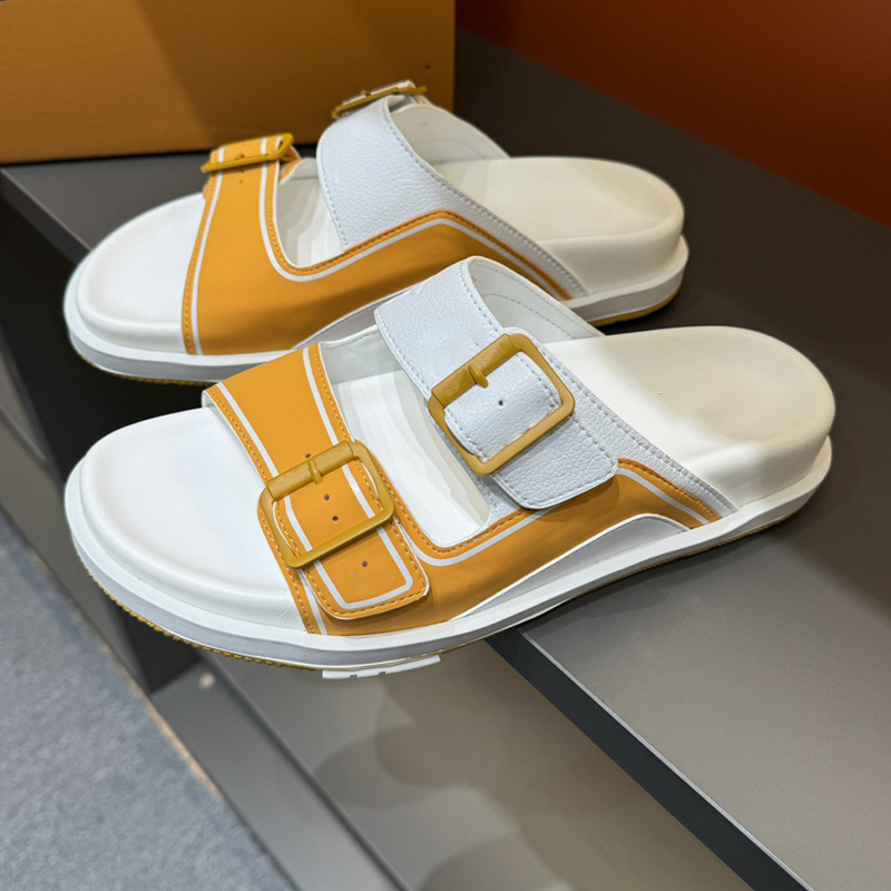 가죽 신발 사이즈에 따른 흰색과 노란색