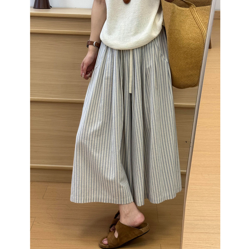 Korean-Style Lazy Style Gray Striped Wide-Leg Pants for Women, Summer 2026 New Loose Slimming Skirt Pants, Casual Cropped Pants Korean-Style Lazy Style Gray Striped Wide-Leg Pants for Women, Summer 2026 New Loose Slimming Skirt Pants, Casual Cropped Pants