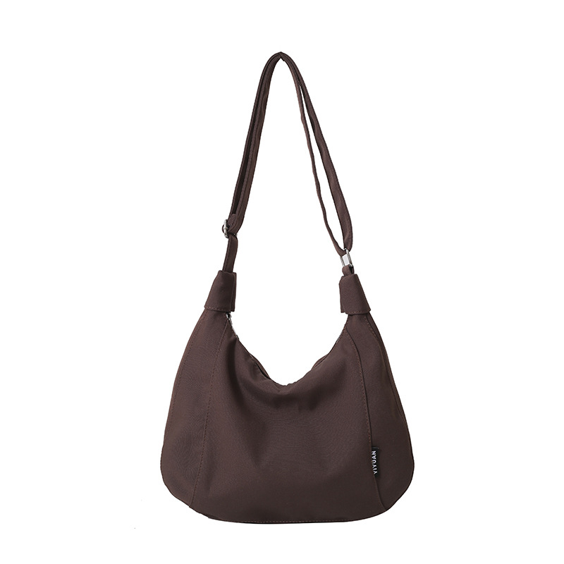 Bolso de hombro, bolso de ocio de un solo hombro, nuevo bolso de moda de invierno 2025, bolso de moda, sentido del trabajo, albóndigas de cercanías simples y de moda