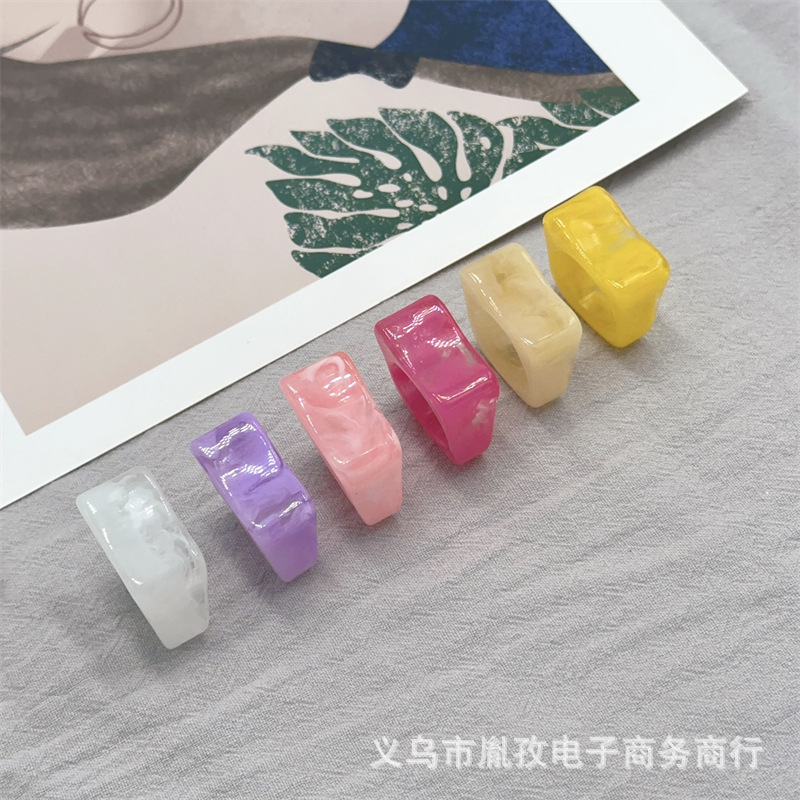 Amazon transfronteriza nuevo patrón de nube floreciente Arco Iris geométrico anillo de resina estilo simple anillo de personalidad femenina