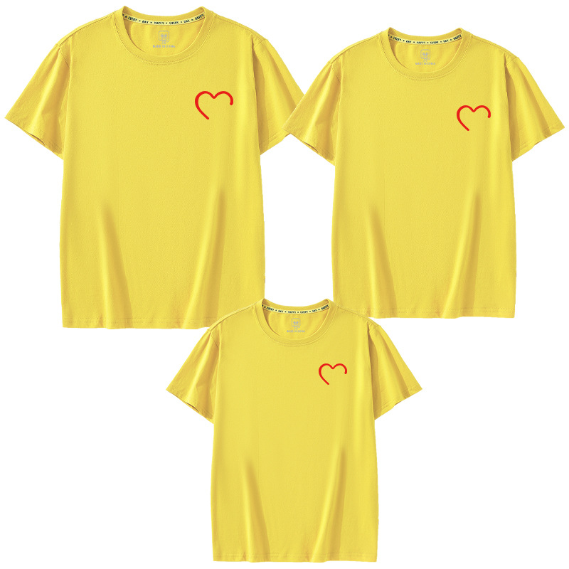 Klein ropa para padres e hijos una familia de tres líneas de verano amor impreso ropa familiar 2024 nueva ropa de jardín de infantes