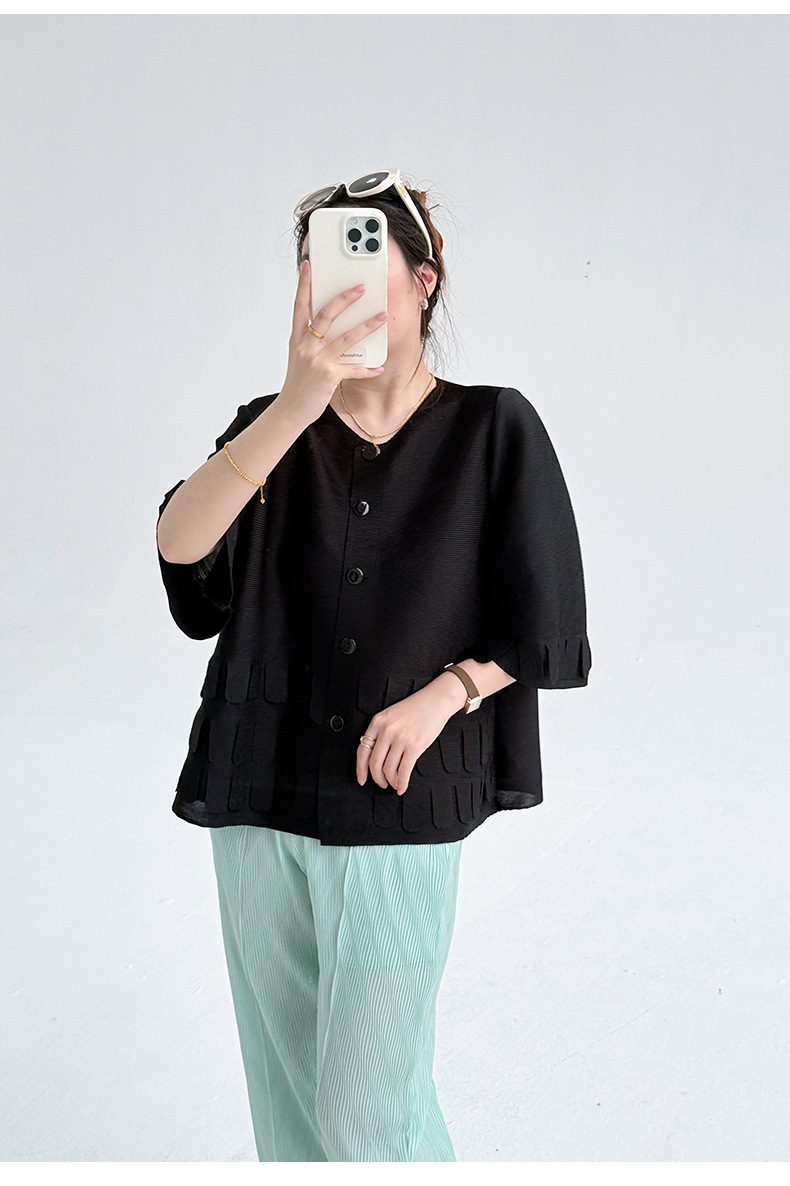 Áo cardigan nữ dáng váy xếp ly tay ngắn phối dáng rộng — Màu đen chi tiết 14