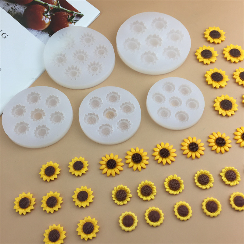 DIYひまわりの太陽の花は砂糖のケーキをひっくり返してシリカゲルの鋳型の手作りの石膏のろうそくの装飾の食品級の鋳型を焼きます。|undefined