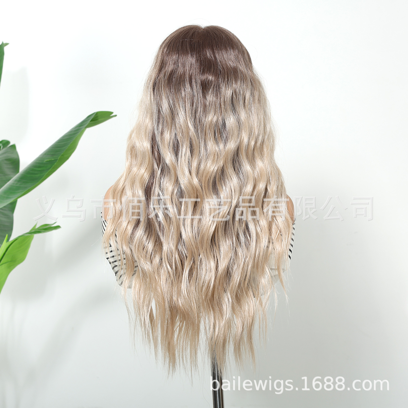 13*6 peluca de encaje de área grande, gradiente de platino, cabello largo y rizado, casco completo, tejido a mano, costura aleatoria, lace wig