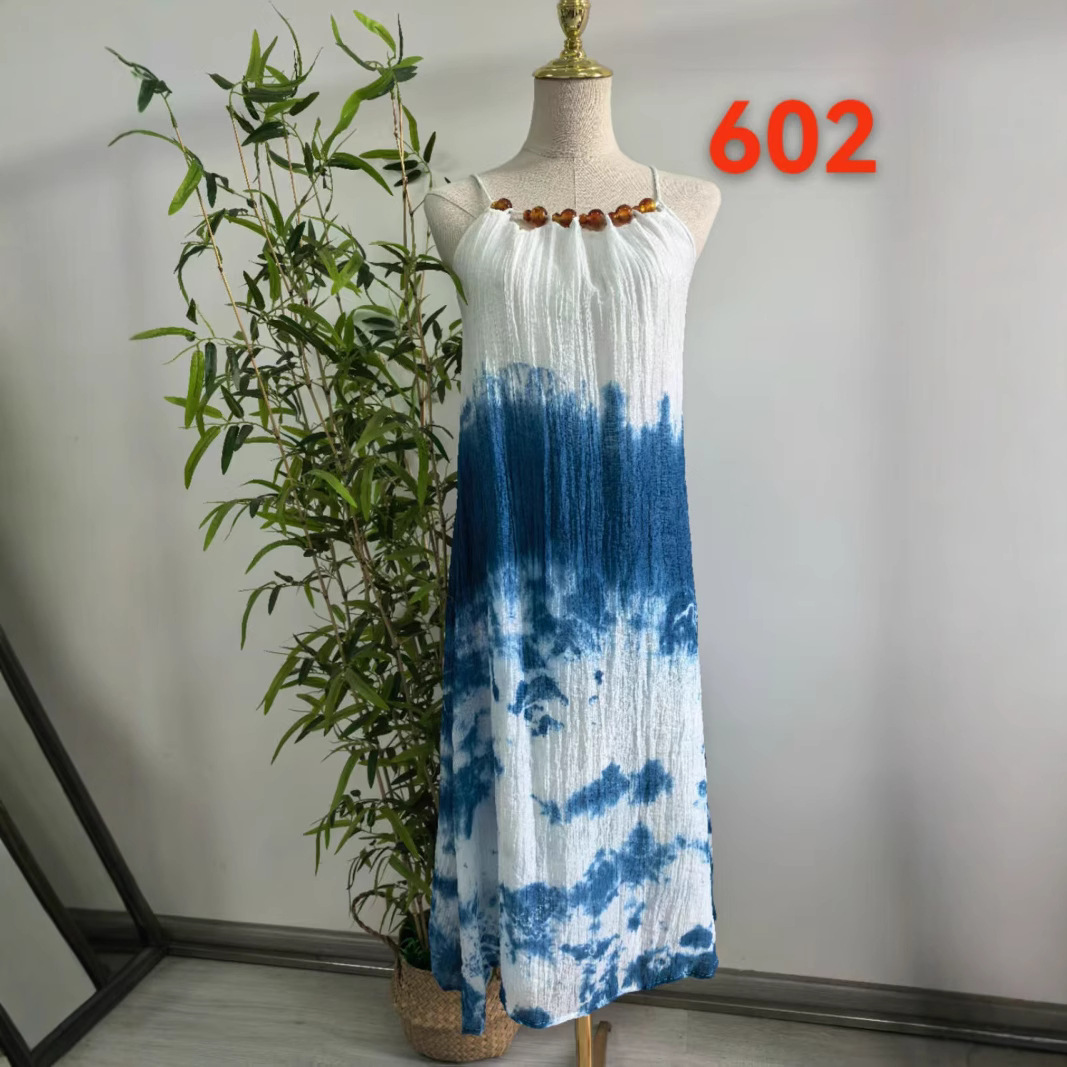 blue dress from Yunnan province