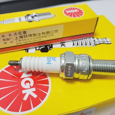 NGK motorcycle spark Alışdırma şamı (Sveçalar)