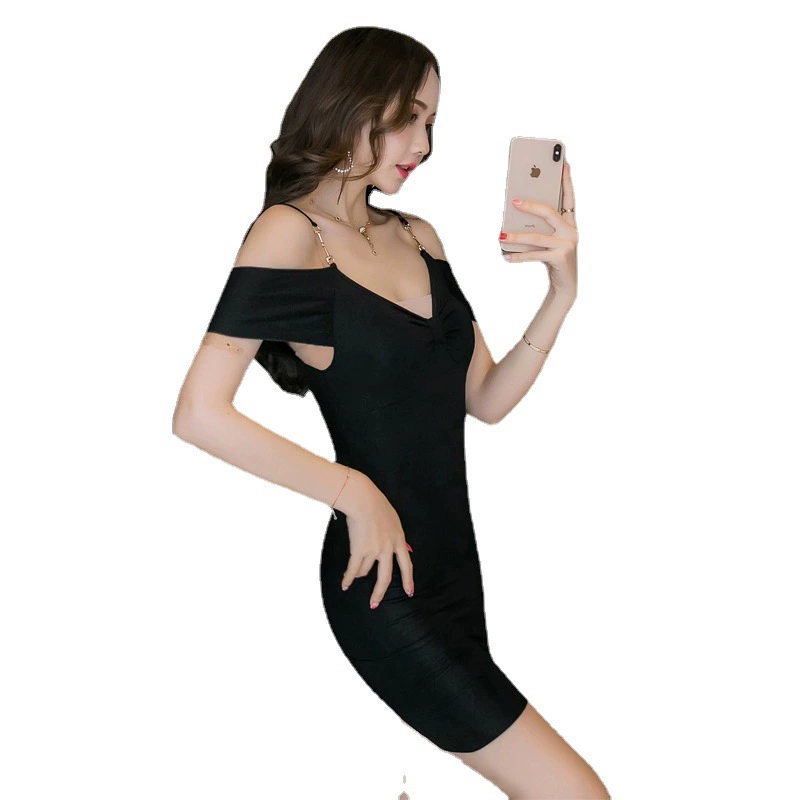 Sexy lingerie with small breasts showing big women's bed, no need to take off sexy pajamas, nightclub hip skirt, temptation pure desire suit new style
