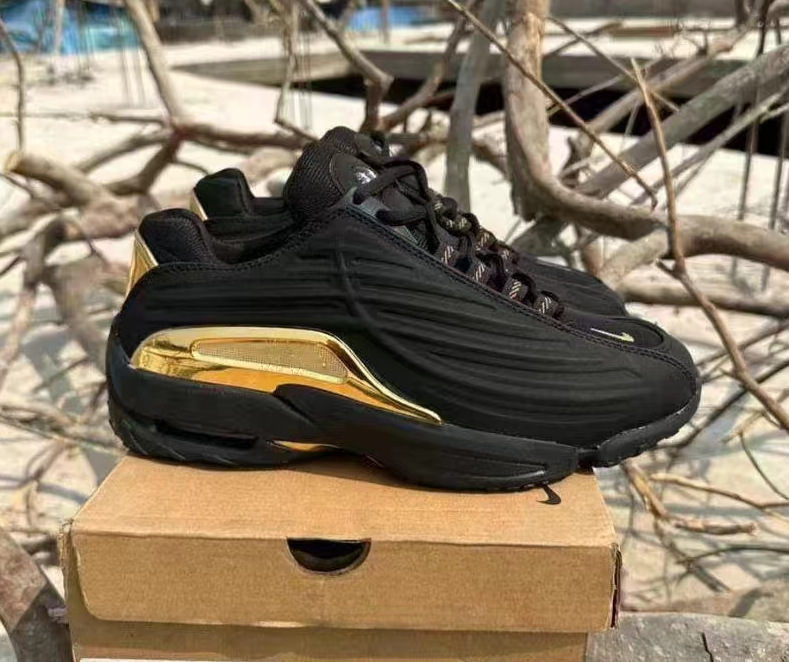 Drake shoes black gold