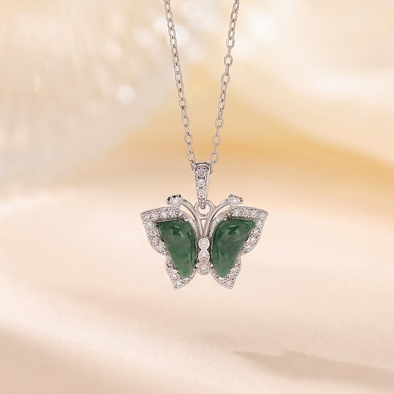 Mặt dây chuyền bạc S925 hình bướm đính đá Emerald tự nhiên phong cách Trung Quốc — Màu bạc (mặt dây chuyền đơn - không bao gồm dây chuyền)