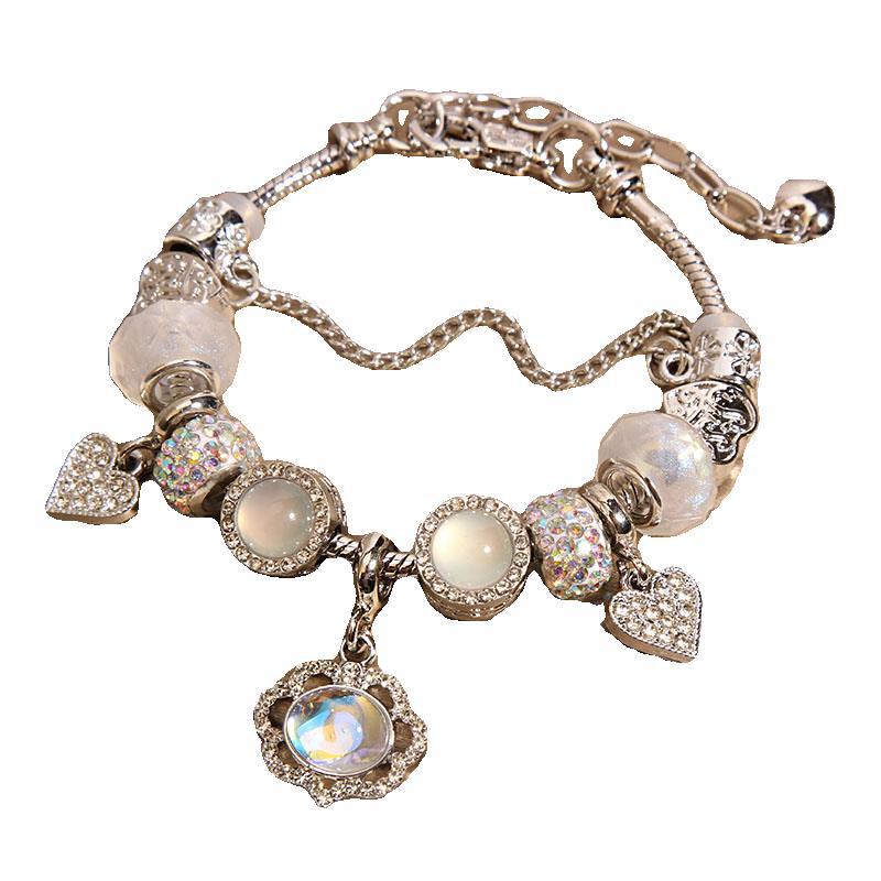 Bracciale rigido con cuore per donna design minimalista_voghion.com