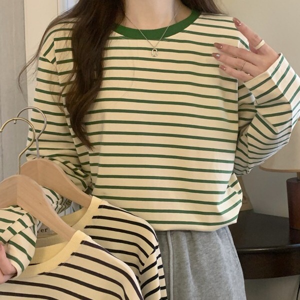 In stock 2024 early spring new loose slimming versatile black and white striped bottoming shirt thin round neck long sleeve T-shirt for women In stock 2024 early spring new loose slimming versatile black and white striped bottoming shirt thin round neck long sleeve T-shirt for women