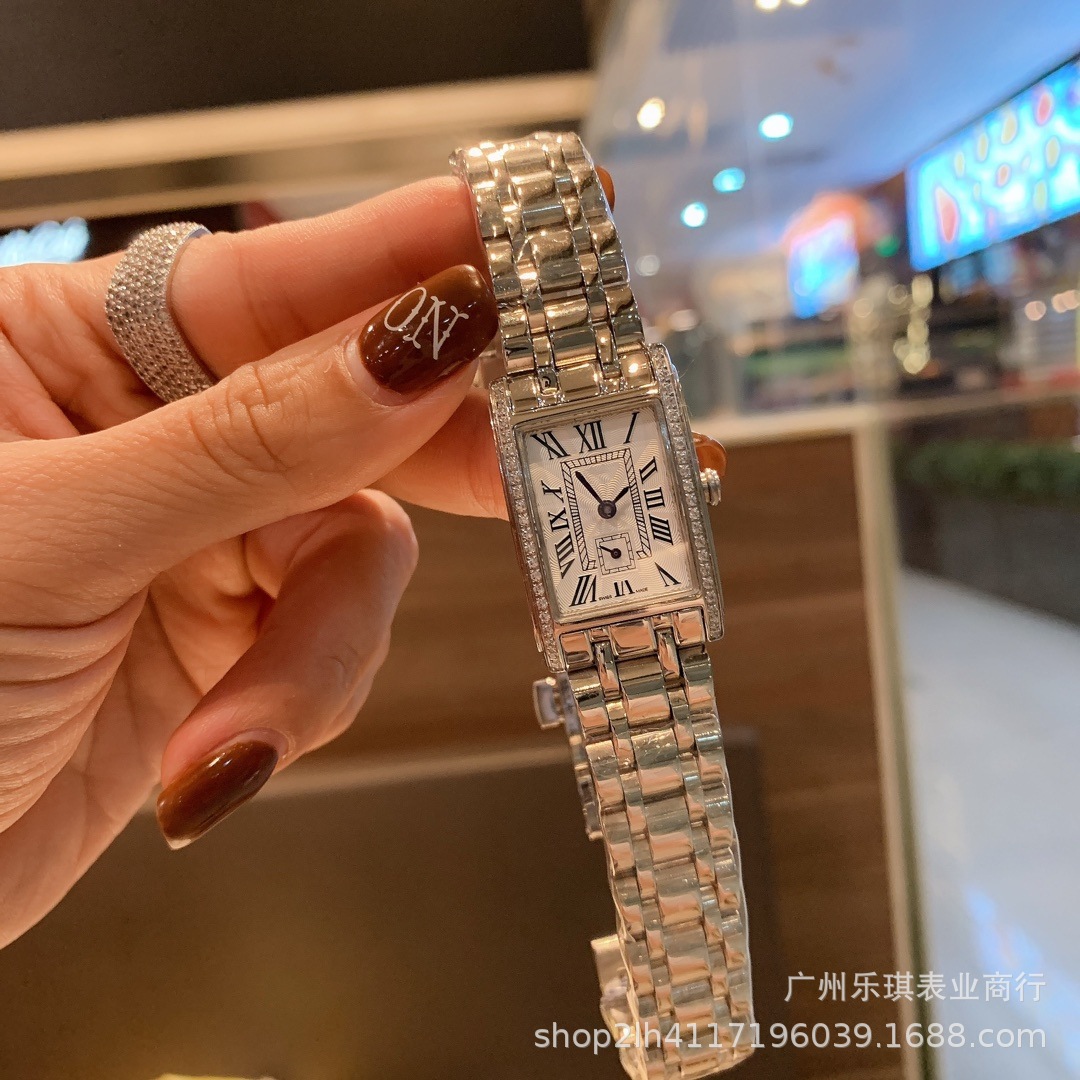 41C526813C242B6BED3DFB46A1A2DB