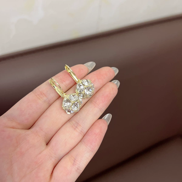 E2555 golden white