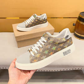 欧洲站男鞋印花时尚小众设计板鞋百搭国潮青少年街拍休闲鞋潮牌