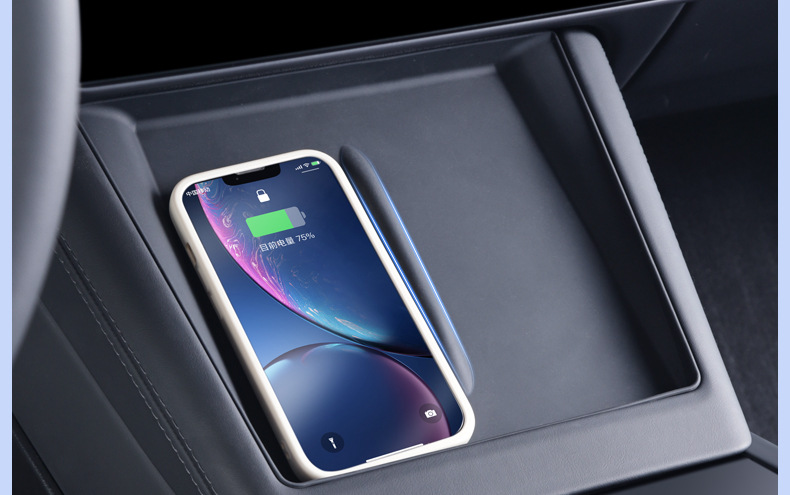 Suitable for Tesla Model 3/Y New Version Beam Model Center Console Wireless Charging Silicone Pad Full Coverage Protection Anti-Slip