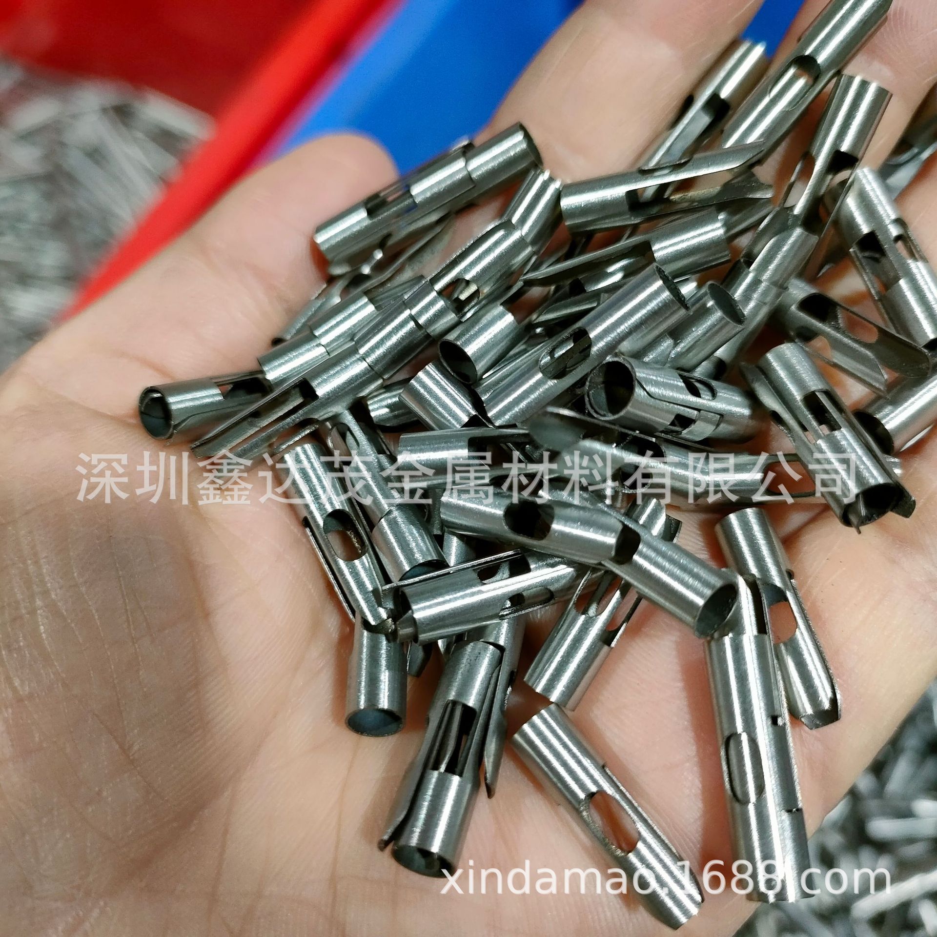 304不锈钢管激光切割 打孔 开槽 电子烟发热支架管 批量生产