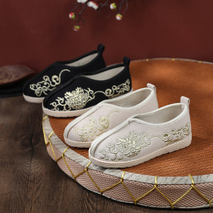 Old Beijing Children's Cloth Shoes Ethnic Style Dance Shoes Boys Embroidered Shoes Ancient Embroidered Shoes Hanfu Shoes Antique Children's Shoes
