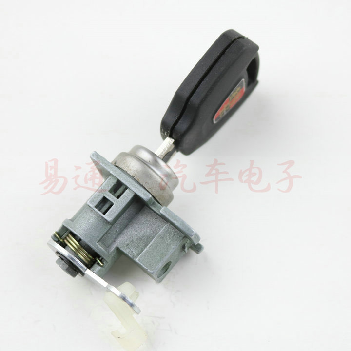 Suitable for Roewe 350 Left Front Door Lock Roewe Door Lock Central Control Door Car Lock 350 Door Lock Cylinder