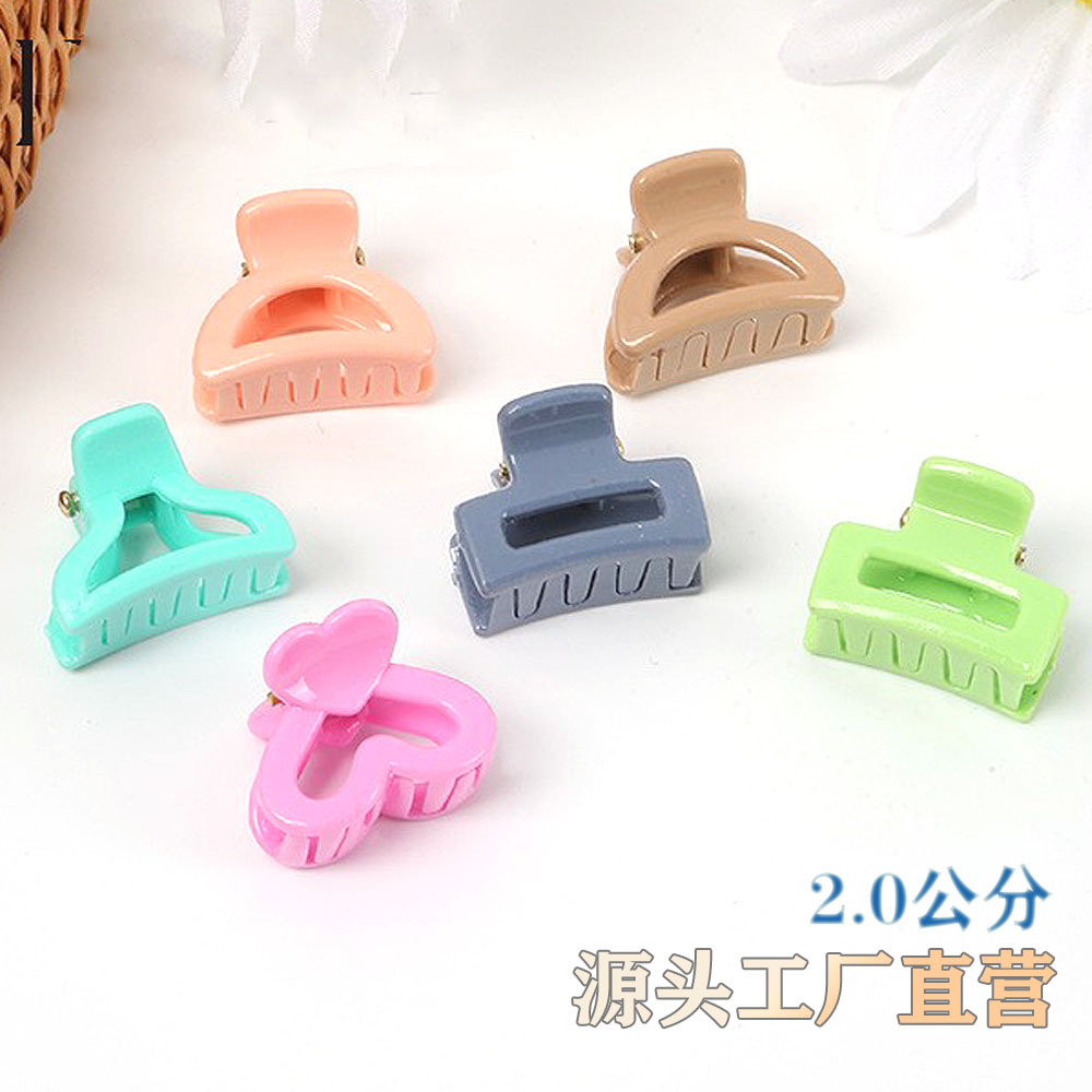 Wholesale plastic 2cm macaron color mini alligator clip, children's hair clip, braiding pin, hair claw, side clip, snap clip