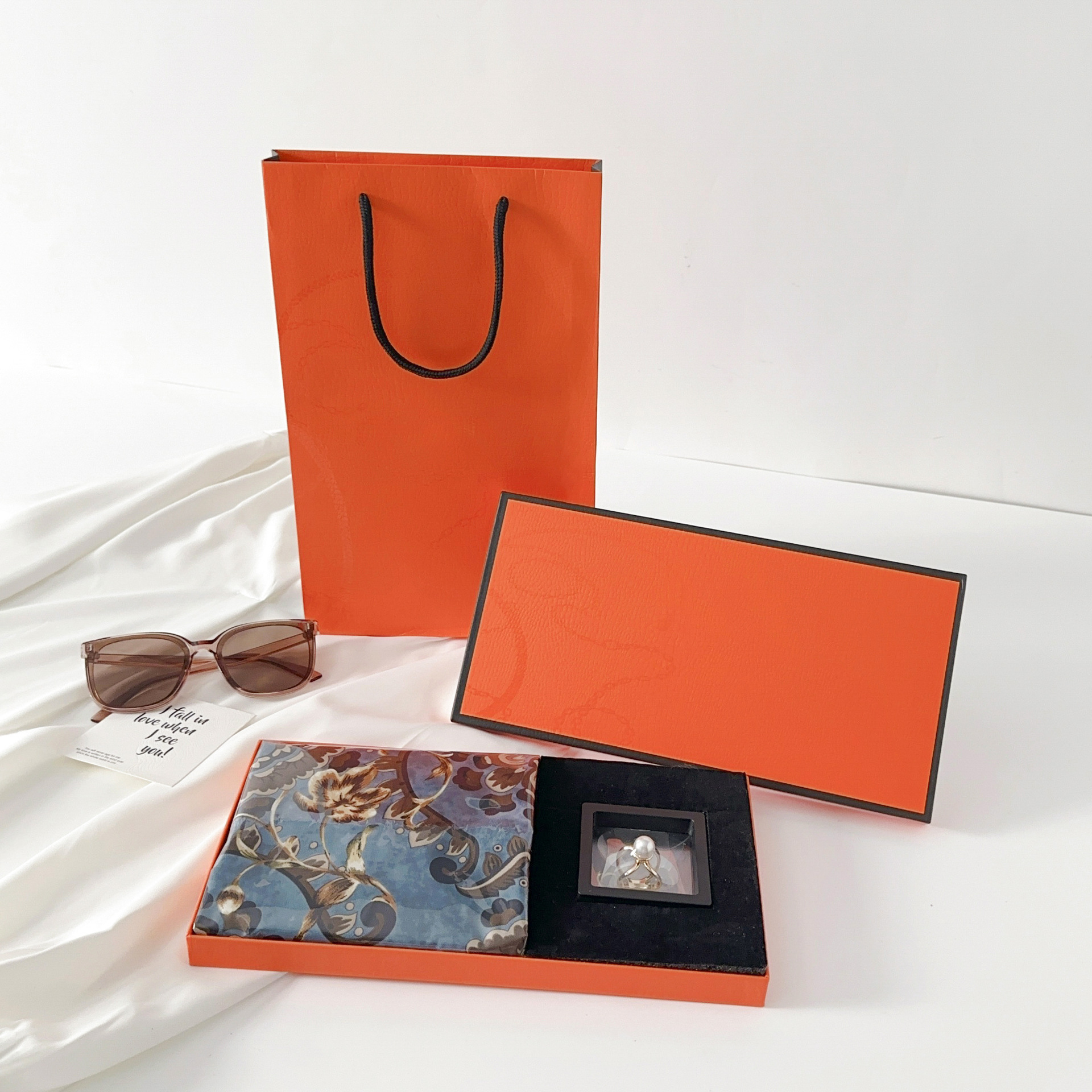 Elegante estilo francés flores bufandas de moda bufandas de seda de moda Qixia día de la madre lujosa caja de regalo de moda set