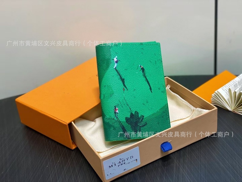 跨境钱包2025新款动植物旅行护照夹钱包护照套男士证件包卡包驴家|undefined