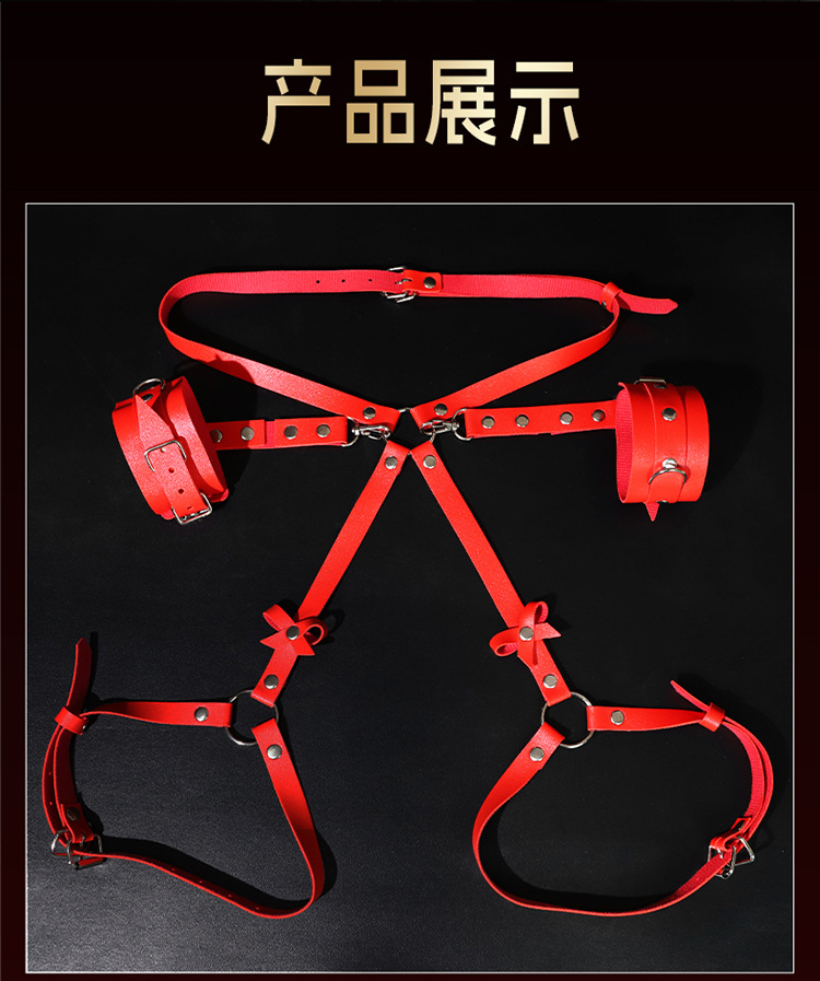 SM Flirting Restraint Set with Handcuffs, PU Leather and Metal, Black — detail image 27